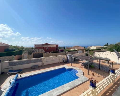 Locatie!!! 2-slaapkamer zeezicht-villa te koop in Cumbre del Sol | Benitachell